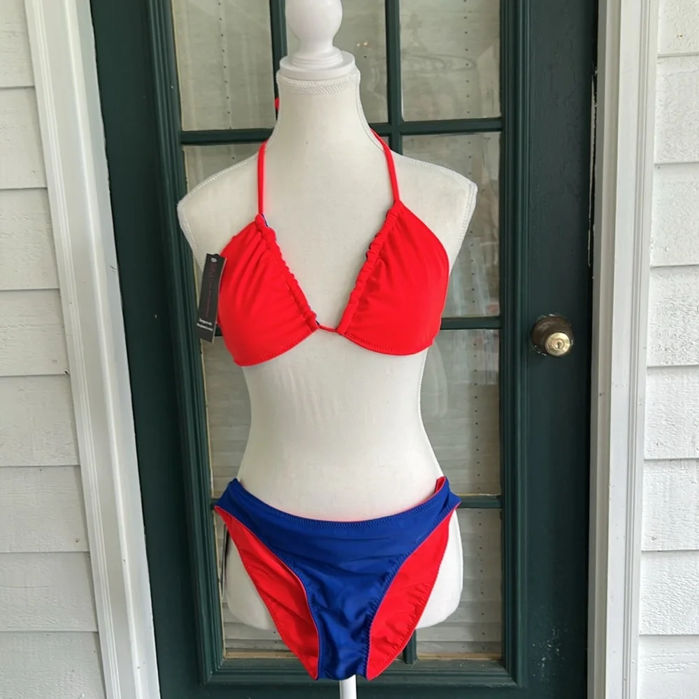 No Boundaries NWT Red & Blue Reversible Triangle Bikini Top